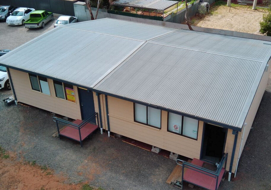 Asbestos inspection of demountable buildings in schools and building sites